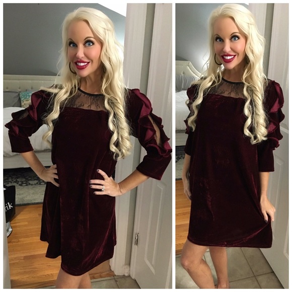BIG SALE💕 Velvet Dress with Ruffled Sleeve Detail - Picture 2 of 2